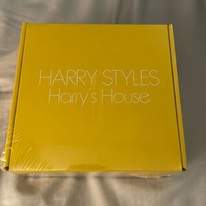 Harry’s house cd box